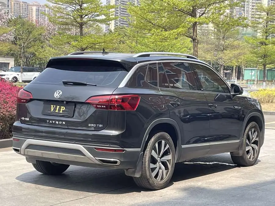 تايرون 2021 330 TSI دفع ثنائي إصدار الذكرى الثلاثين