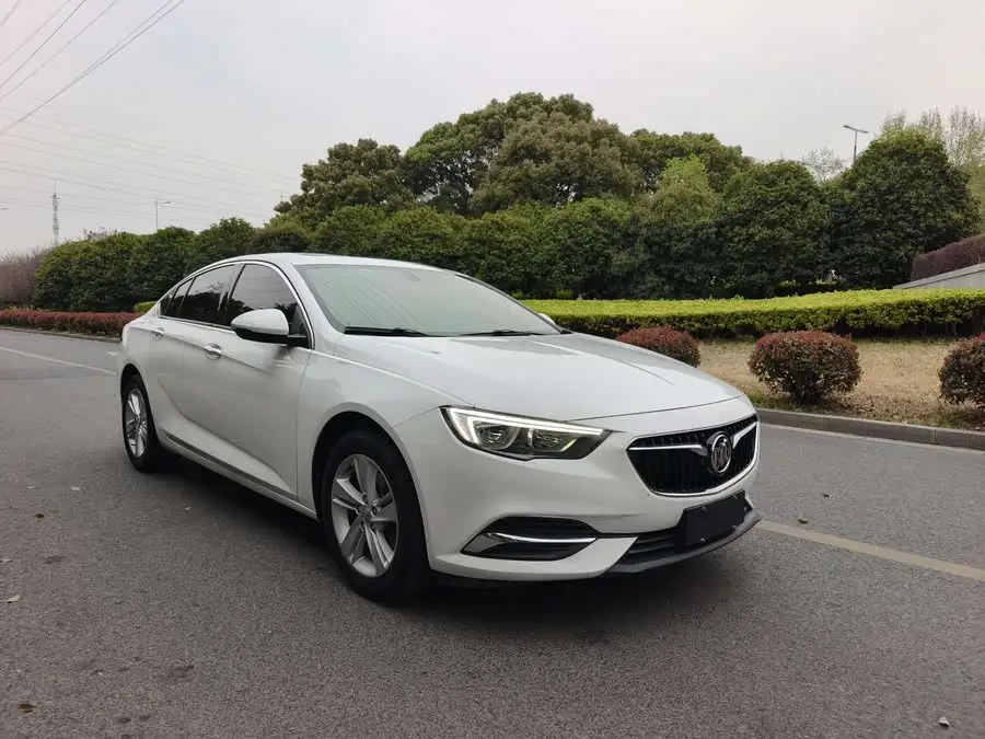 2019 بويك ريجال 20T طراز النخبة الوطنية VI