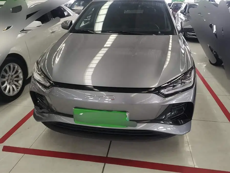 بي واي دي e2 2023 الفاخر