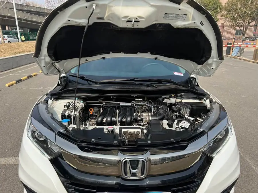 2020 Honda HR-V 1.5L CVT Pioneer Edition