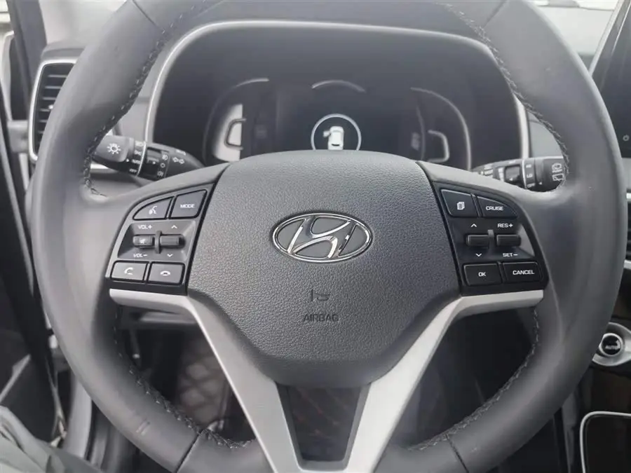 توسان 2020 280TGDi دفع ثنائي GLS نسخة الموضة الوطنية VI