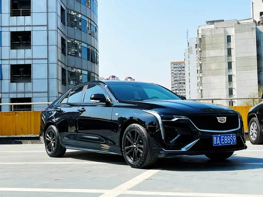 كاديلاك CT4 2023 25T فاخرة