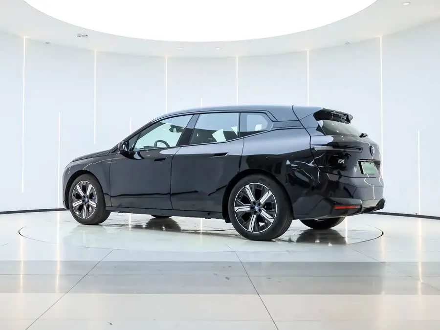 BMW iX 2023 Model Updated xDrive40