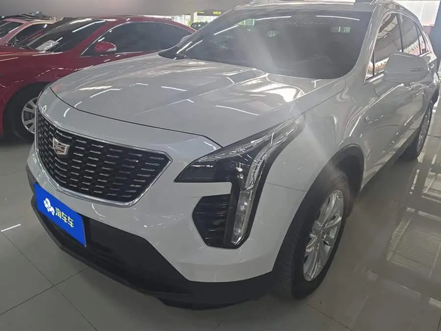 Cadillac XT4 2021 28T FWD Tech Edition