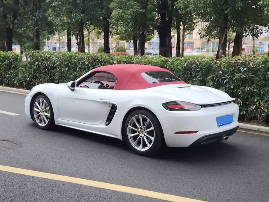 Porsche 718 2020 Model Boxster 2.0T