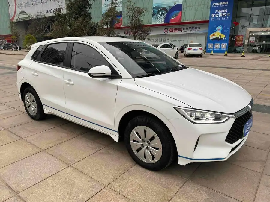 بي واي دي e2 2020 نسخة مطورة إصدار النطاق القياسي النموذج القياسي