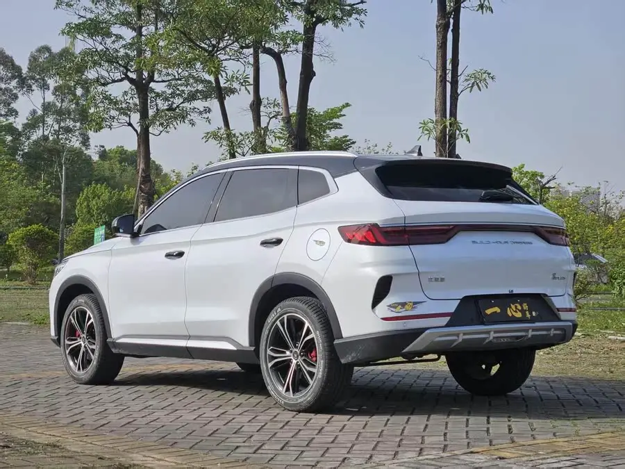 سونغ بلس 2020 طراز 1.5T أوتوماتيكي رائد