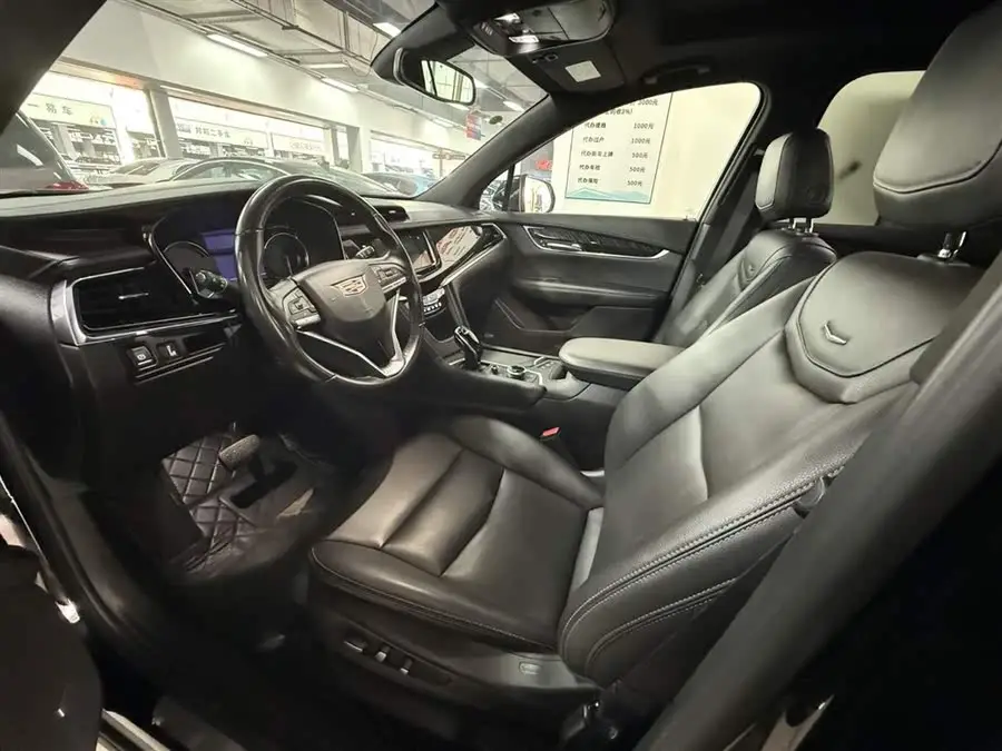 Cadillac XT6 2022 2.0T Six-seat Two-wheel Drive Luxury