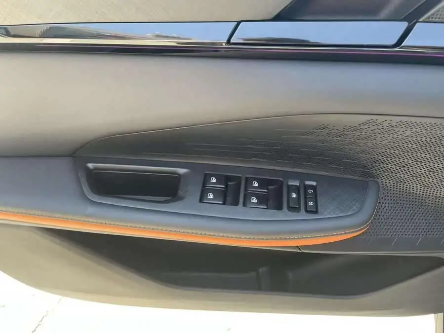 Changan UNI-V 2022 1.5T Premium