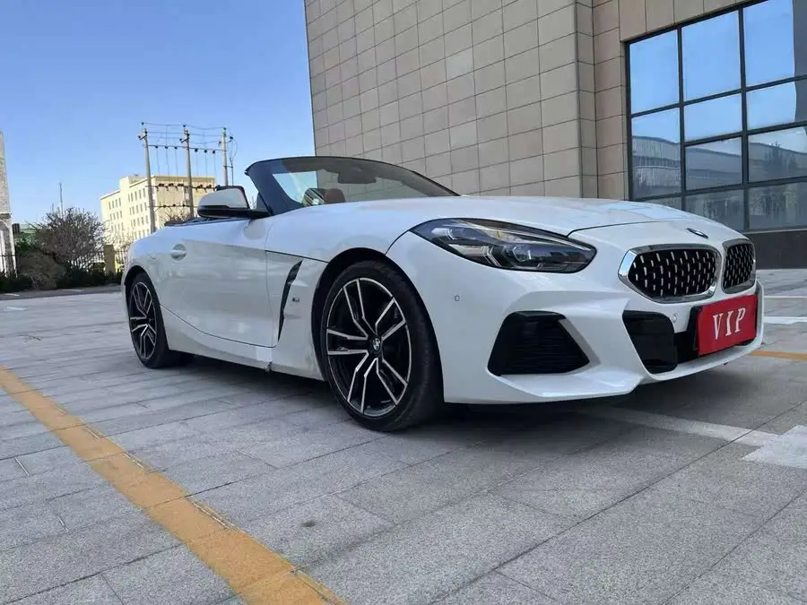 بي إم دبليو Z4 2019 sDrive 25i حزمة رياضية M