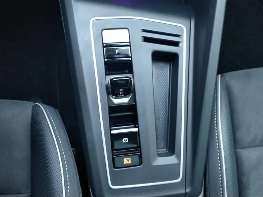 Golf 2023 Model Updated 280TSI DSG R-Line Lite