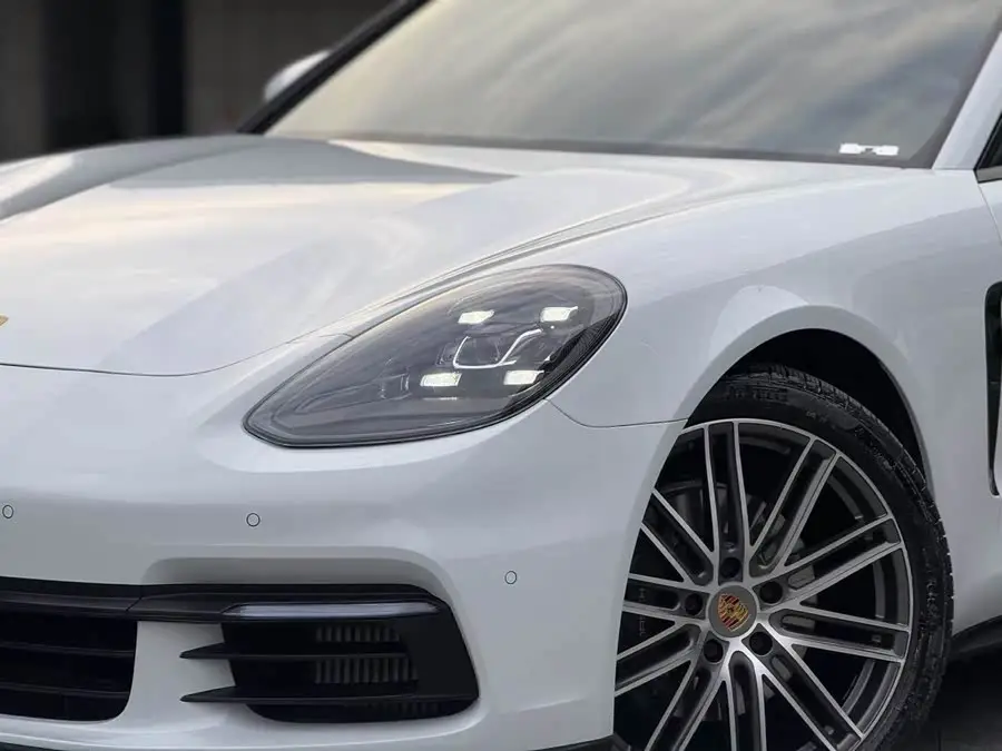 2019 Porsche Panamera 2.9T