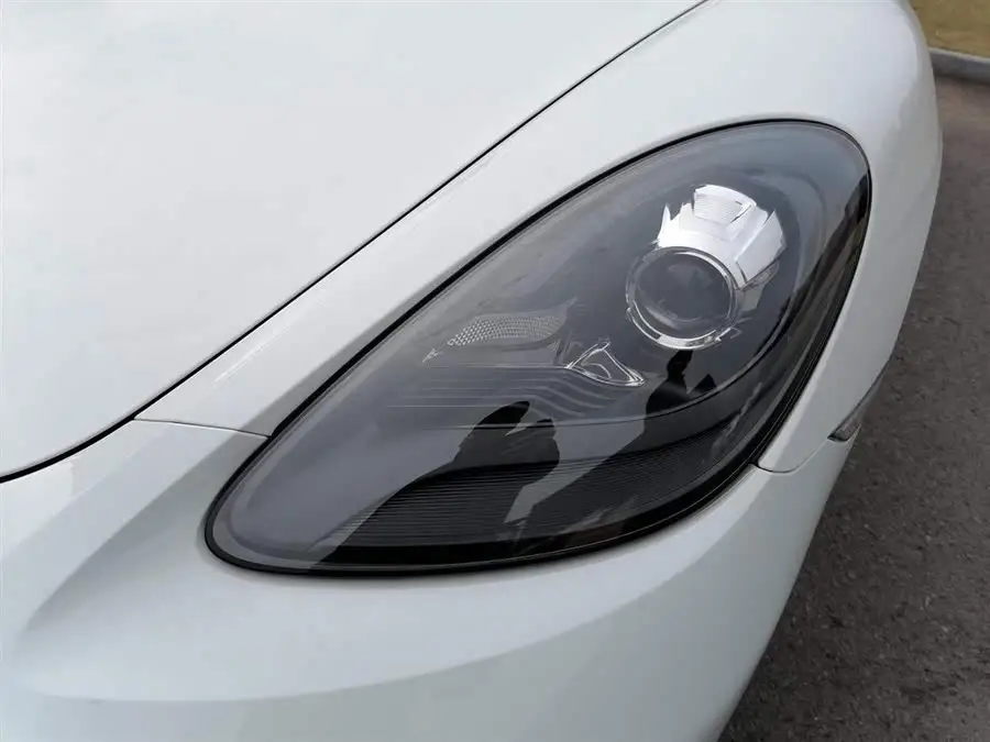 Porsche 718 2022 Boxster 2.0T