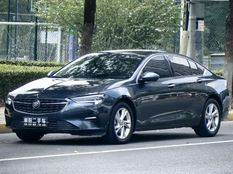 2021 Buick Regal 552T Elite