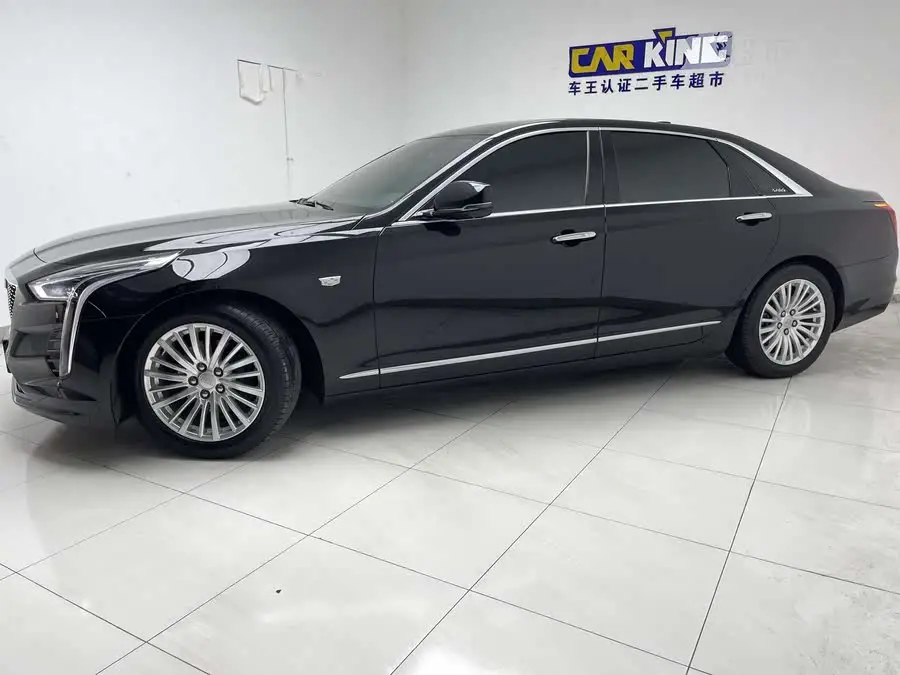 كاديلاك CT6 2022 28T فاخرة