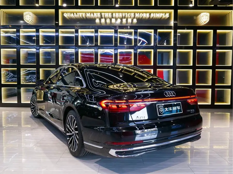 أودي A8 2023 A8L 55 TFSI كواترو旗舰型