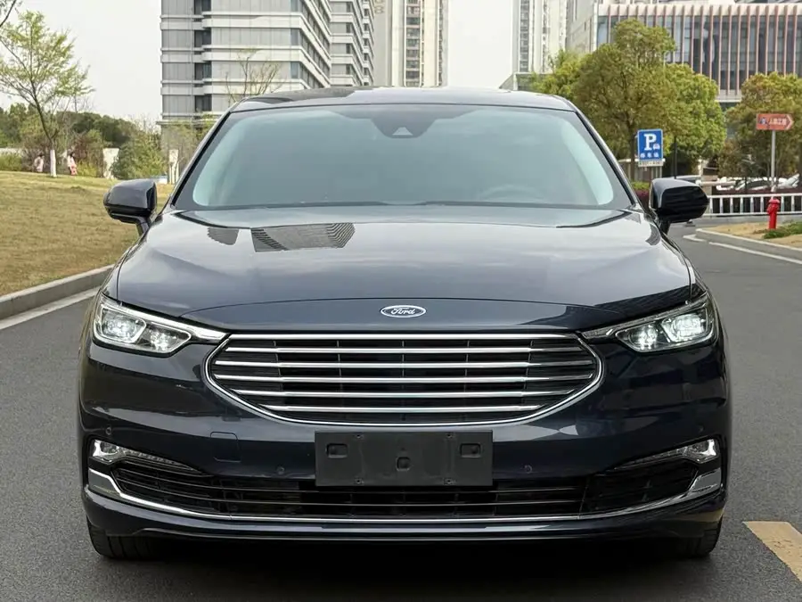 2019 Taurus EcoBoost 245 Elite