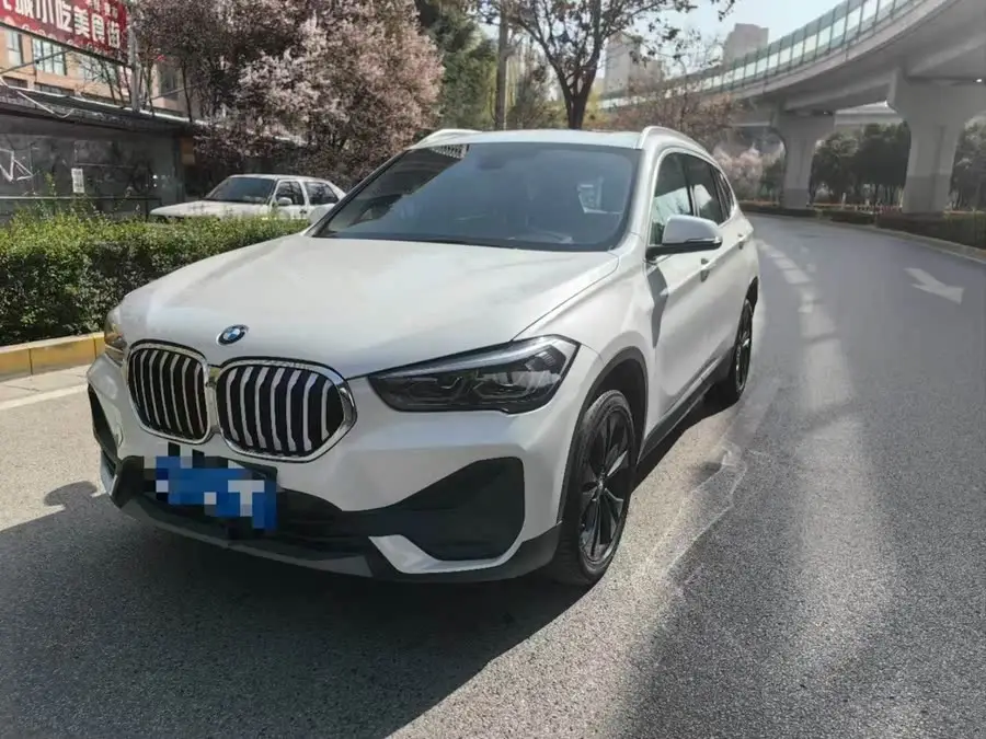 BMW X1 2022 sDrive20Li Fashion Edition