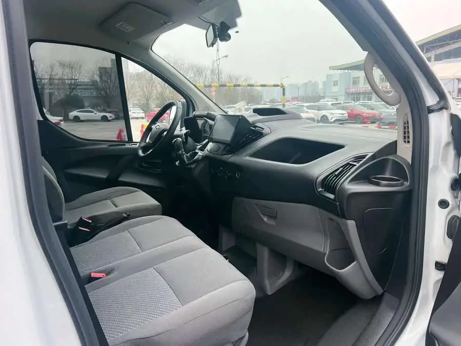 2019 Ford Transit 2.0T Diesel Multi-Purpose Commercial Vehicle Mid-wheelbase High-roof 6-seater National VI