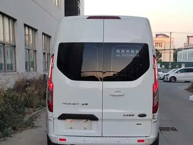 فوتون 2023 2.0T ديزل يدوي للنقل التجاري قاعدة العجلات القصيرة السقف المنخفض 7/8/9 مقاعد