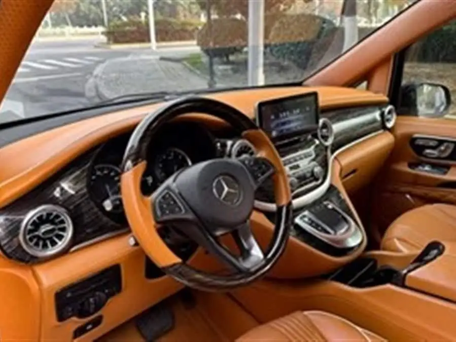 فيتو 2021 2.0T إصدار الأعمال 7 مقاعد