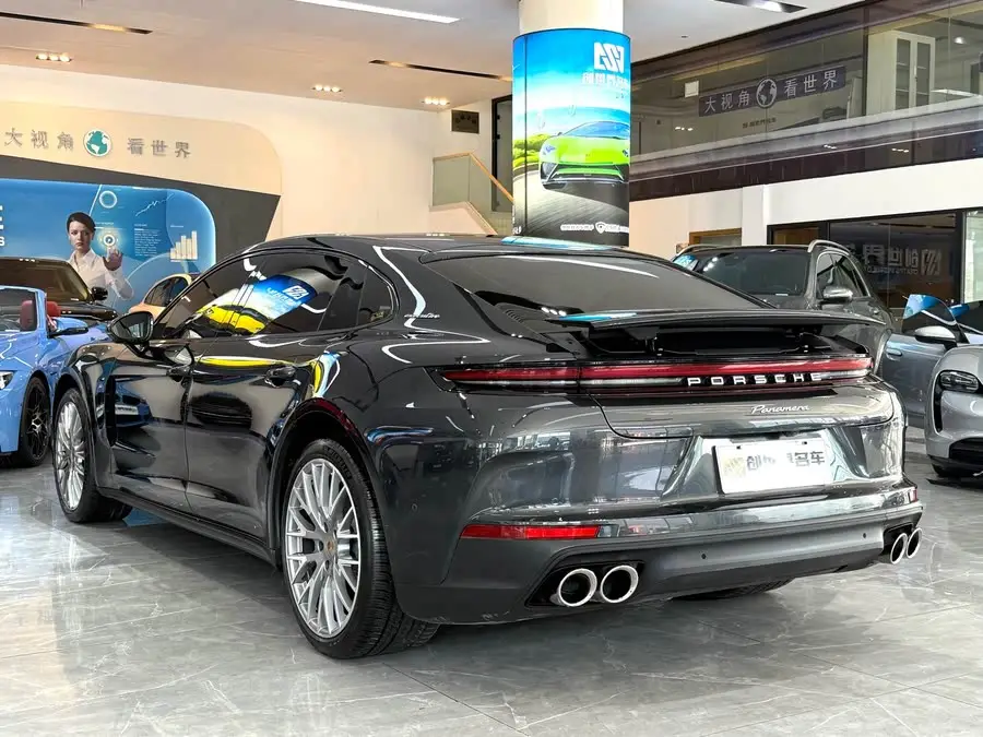 2024 Panamera Executive Long Wheelbase 2.9T