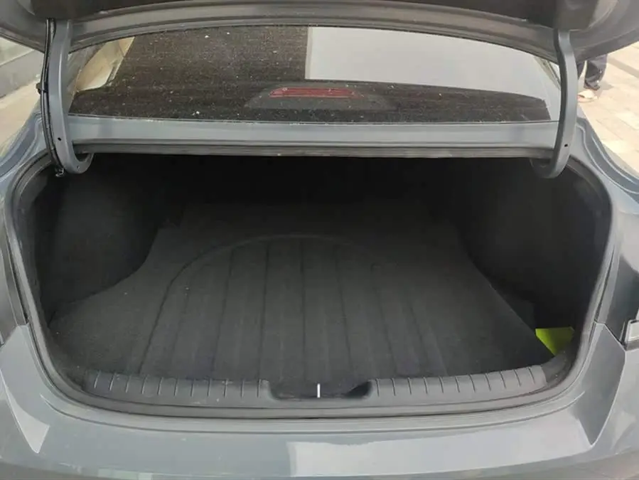 Elantra 2022 240TGDi DCT LUX Premium Edition