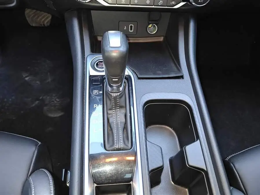 2021 نيسان سيلفي 1.6 لتر XL CVT نسخة الاستمتاع