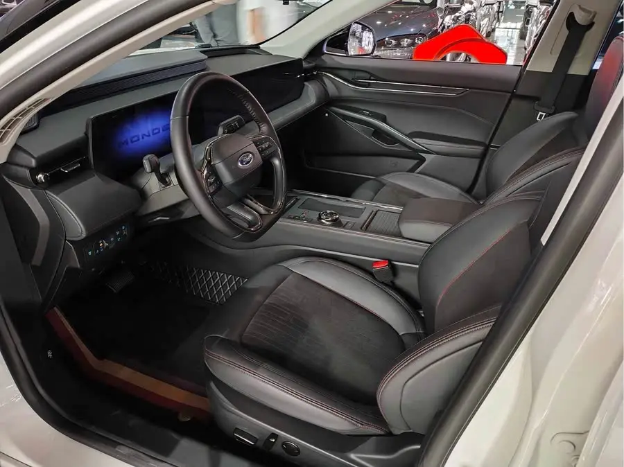 2022 Ford Mondeo EcoBoost 245 Luxury