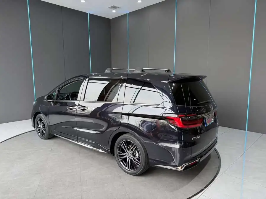 2022 Odyssey 2.0L e:HEV Sharp Edition