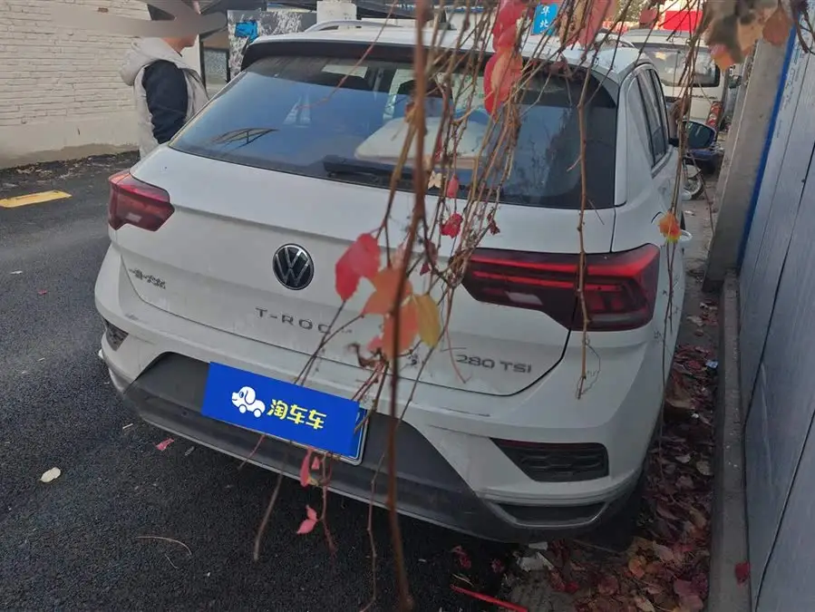 T-ROC 2022 Model 280TSI DSG Two-Wheel Drive Elite PLUS