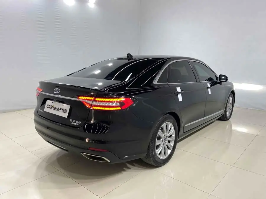 2019 Taurus EcoBoost 245 Enjoy Edition