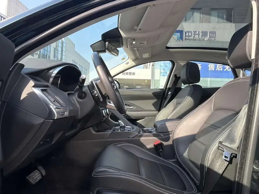 Jaguar E-PACE 2024 Model R-DYNAMIC SE BLACK