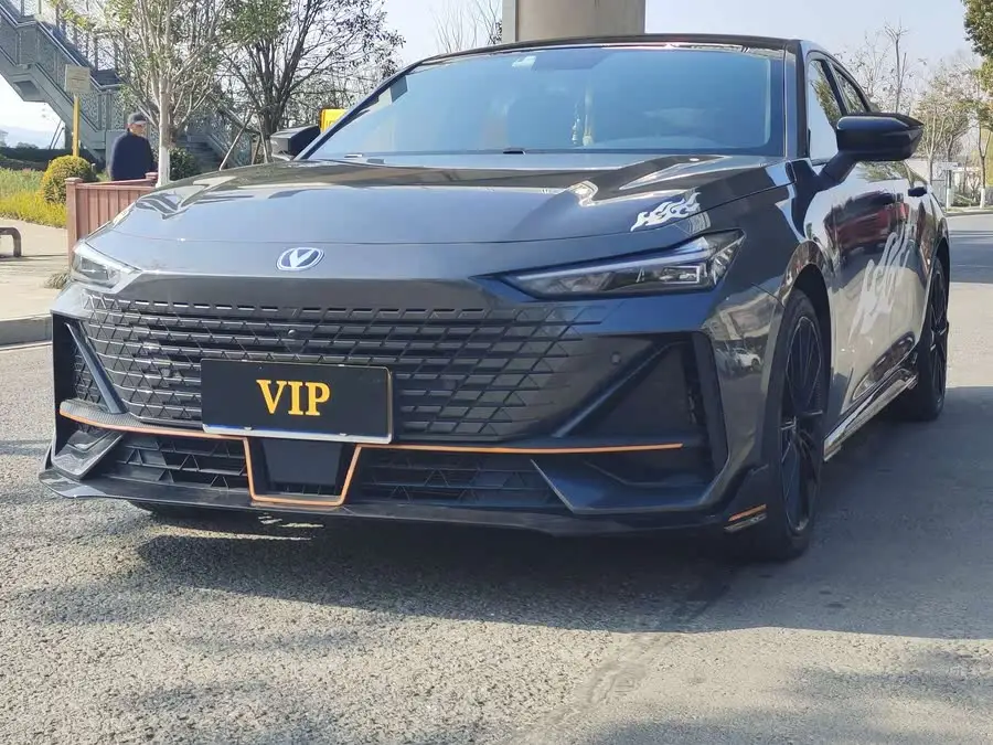 Changan UNI-V 2023 1.5T Sport Edition