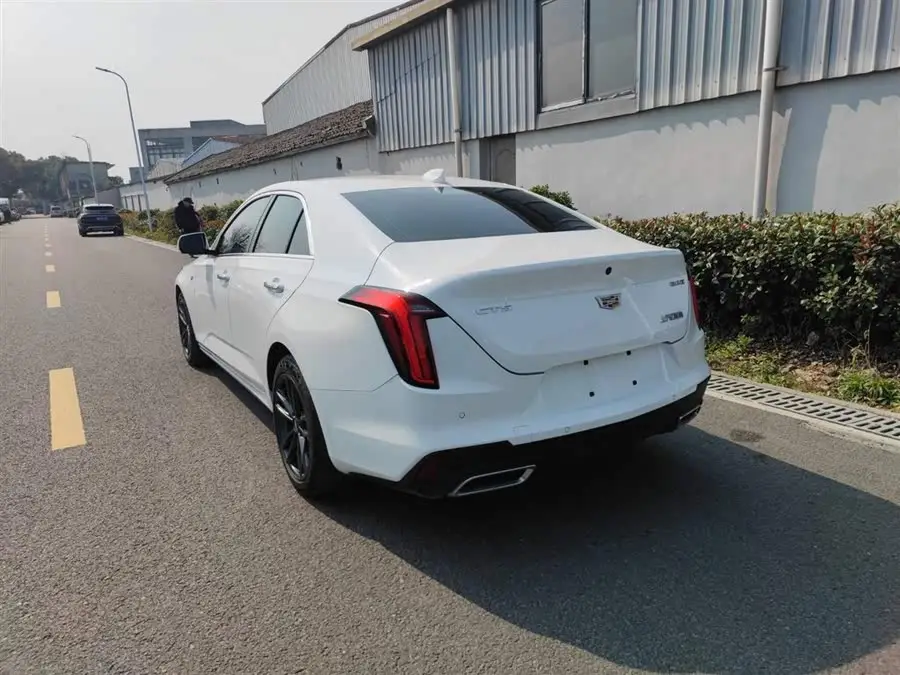 Cadillac CT4 2022 28T Luxury