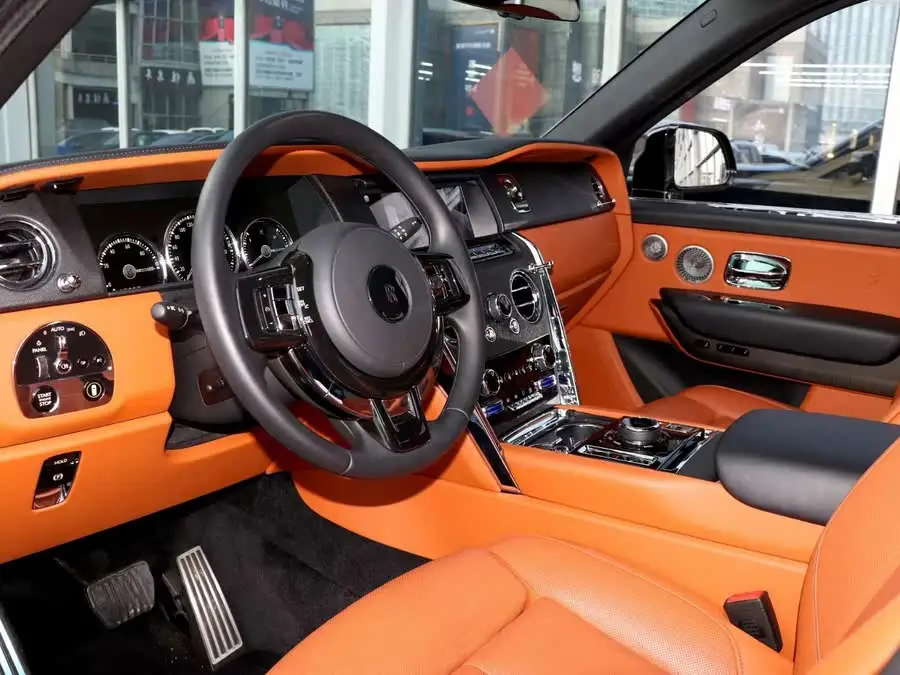 كولينان 2018 نسخة بأربعة مقاعد