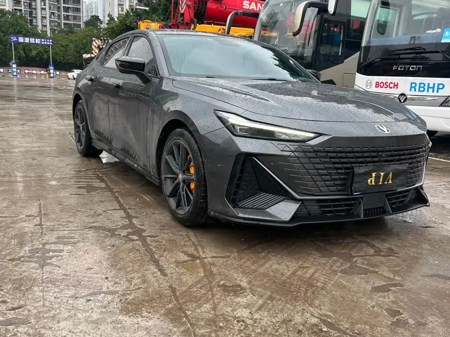 Changan UNI-V 2022 1.5T Premium