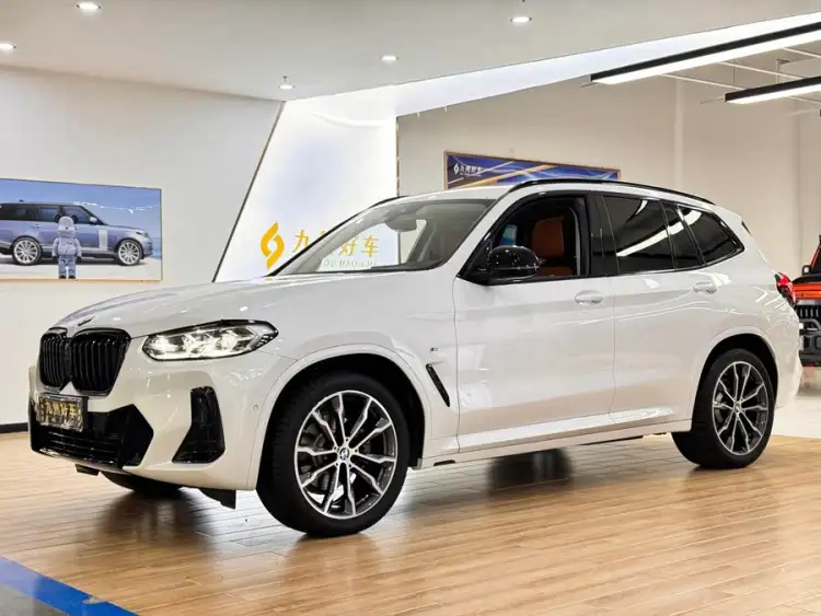 2023 BMW X3 xDrive30i Leading M Night Package