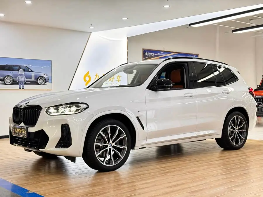 2023 BMW X3 xDrive30i Leading M Night Package