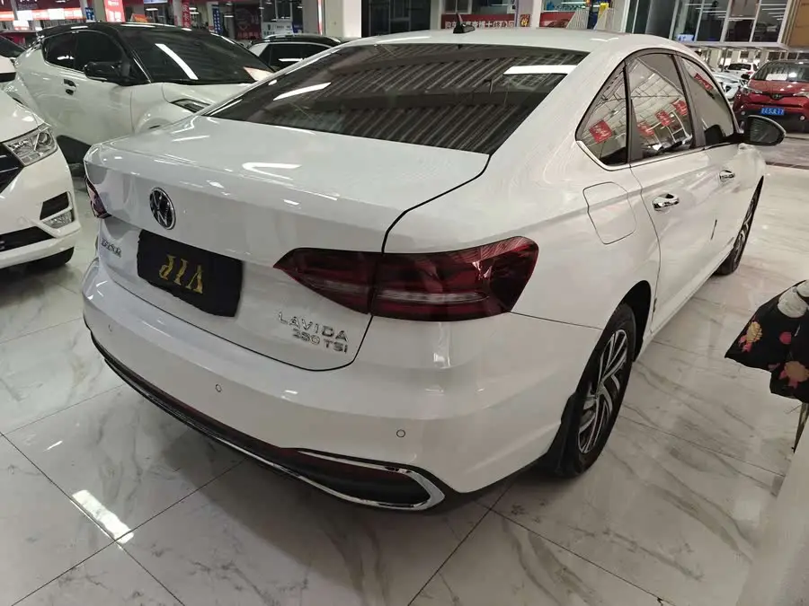 Lavida 2023 280TSI DSG Full Enjoy Edition