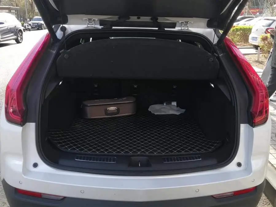 Cadillac XT4 2020 Facelift 28T FWD Premium