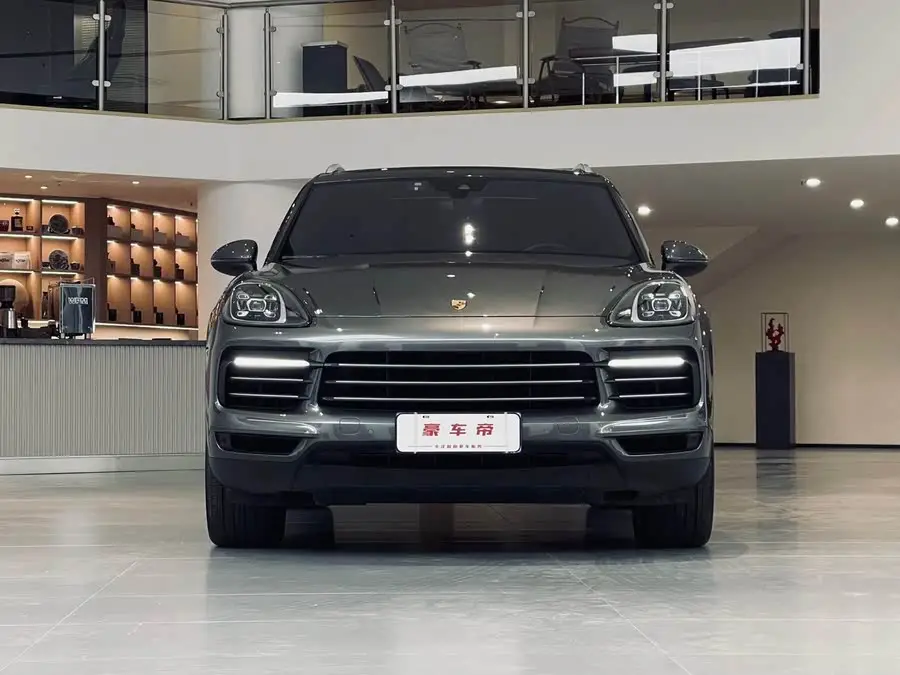 2023 Cayenne 3.0T