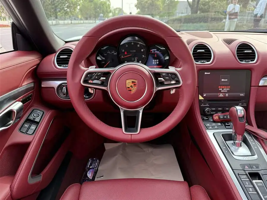 Porsche 718 2022 Model Boxster 2.0T