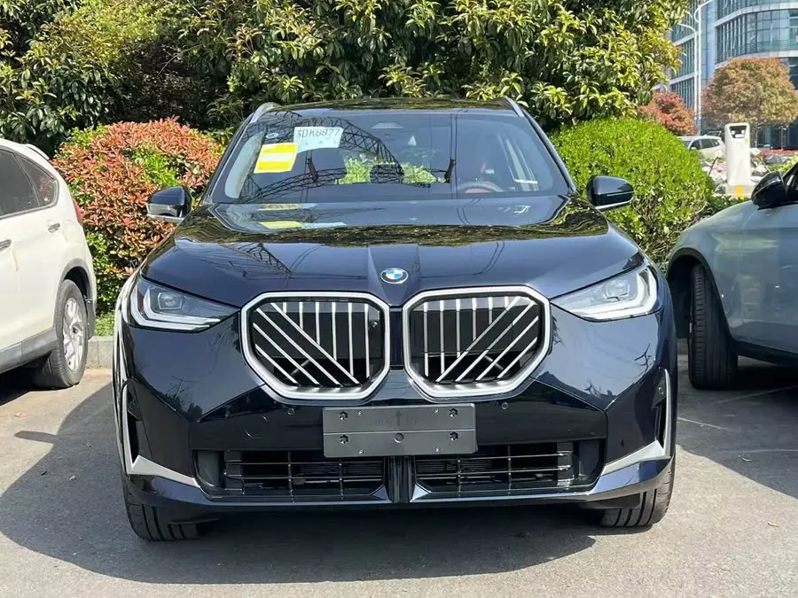 BMW X3 2025 xDrive30L Leading Model M Sport Package