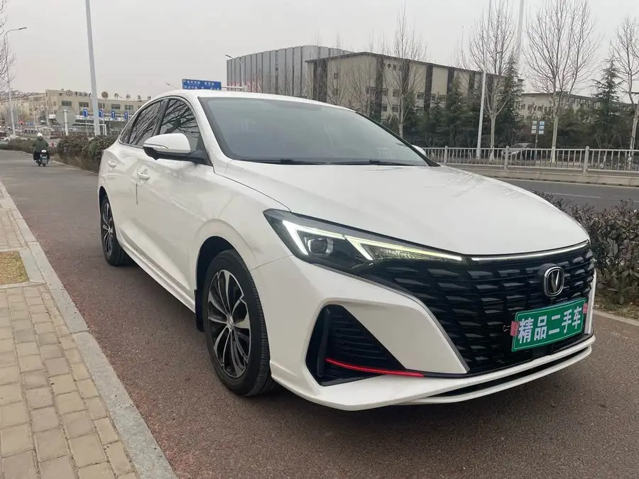 ييدونغ 2022 بلس بلو ويل NE 1.4T GDI DCT النسخة الرائدة