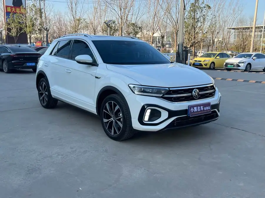 T-ROC 2024 Model 300TSI DSG Two-Wheel Drive Chasing Light Edition