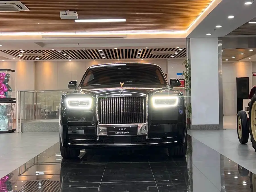 Phantom 2018 6.7T Long Wheelbase Version