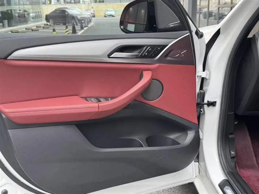 BMW iX3 2023 Model Innovation Edition