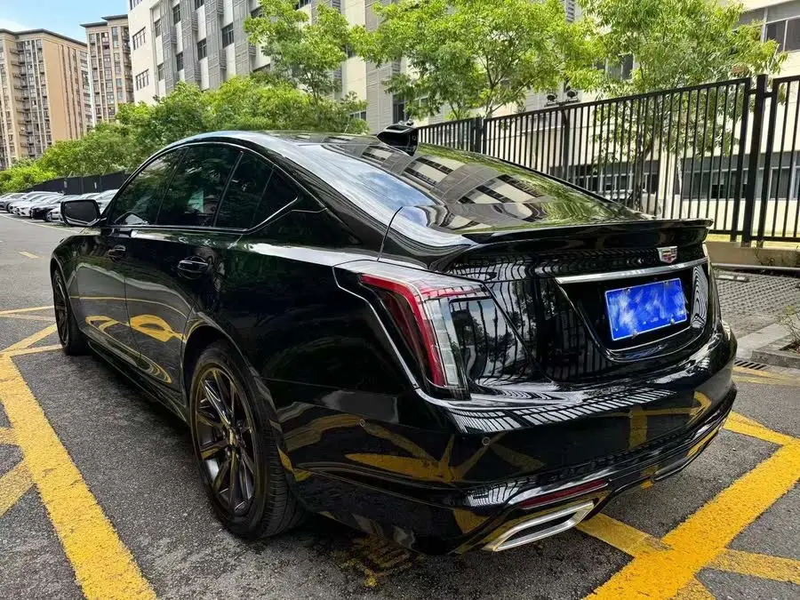 كاديلاك CT5 2024 28T برو الفاخرة