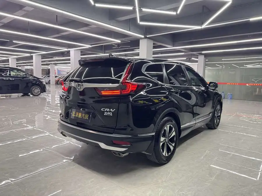 هوندا CR-V 2021 240TURBO CVT دفع ثنائي نسخة أنيقة